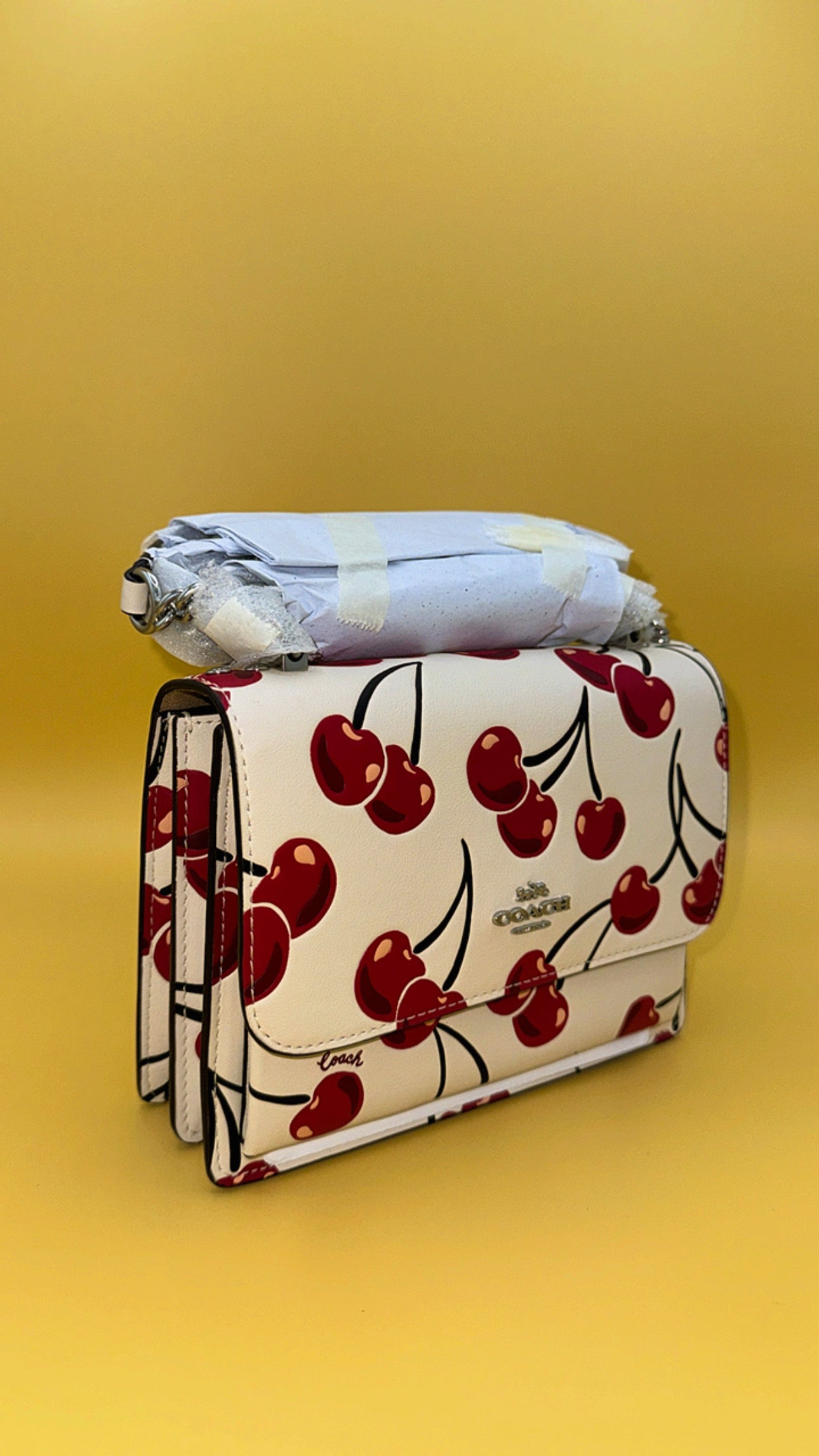 Coach KLRE XB Cherry